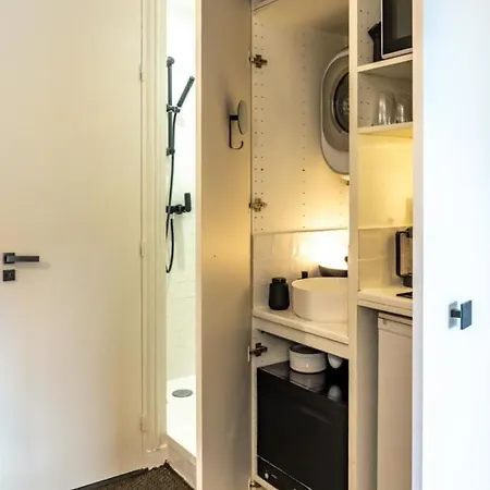 Modern Studio At 5 Mins From Paris Апартаменты
